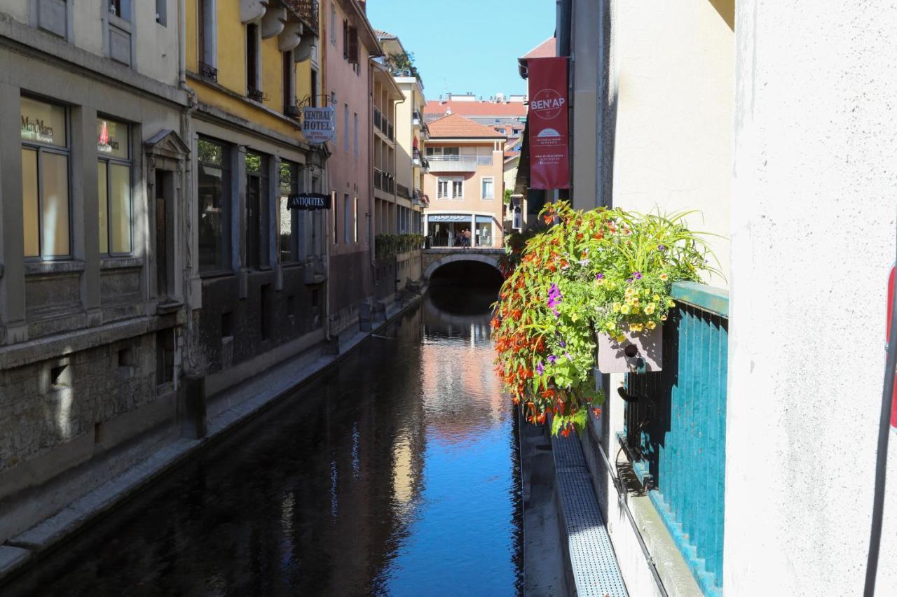 Le Duplex - Hyper Centre - Gare - Wifi - Netflix - Disney + Annecy Exterior foto